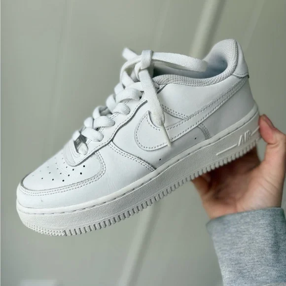 SOLD - Picture 3 of 5